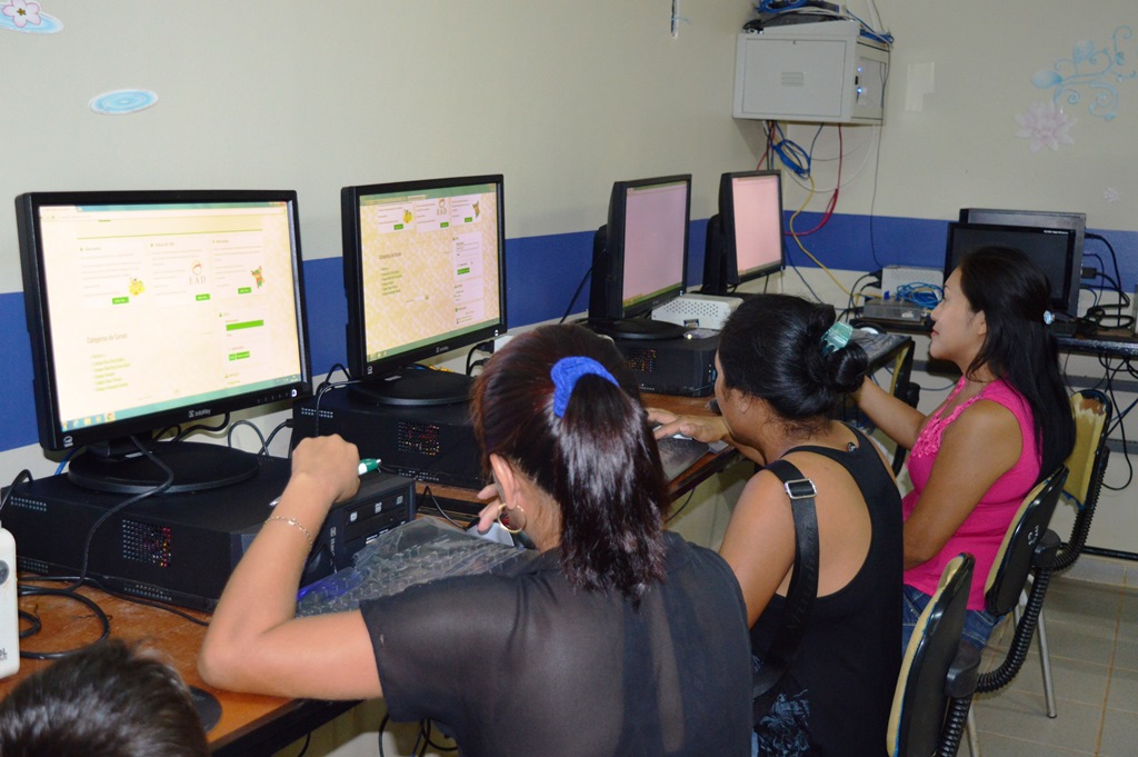 IFRR visita polos da EaD nas comunidades indígenas