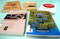 Onze novos títulos estão disponíveis para empréstimo