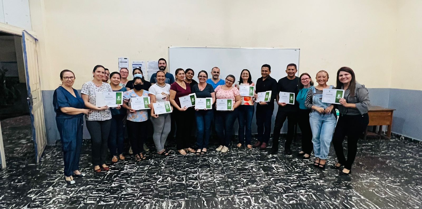 PROJETO DE EXTENSÃO – Professores da Escola Estadual São José são certificados em ação de formação docente