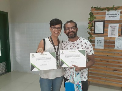 Professores Élida Bonifácio e Hudson do Vale