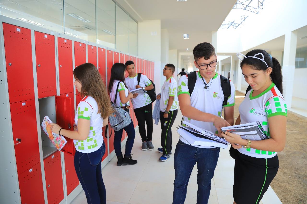 Campus Zona Oeste está com inscrições abertas para Assistente em Administração