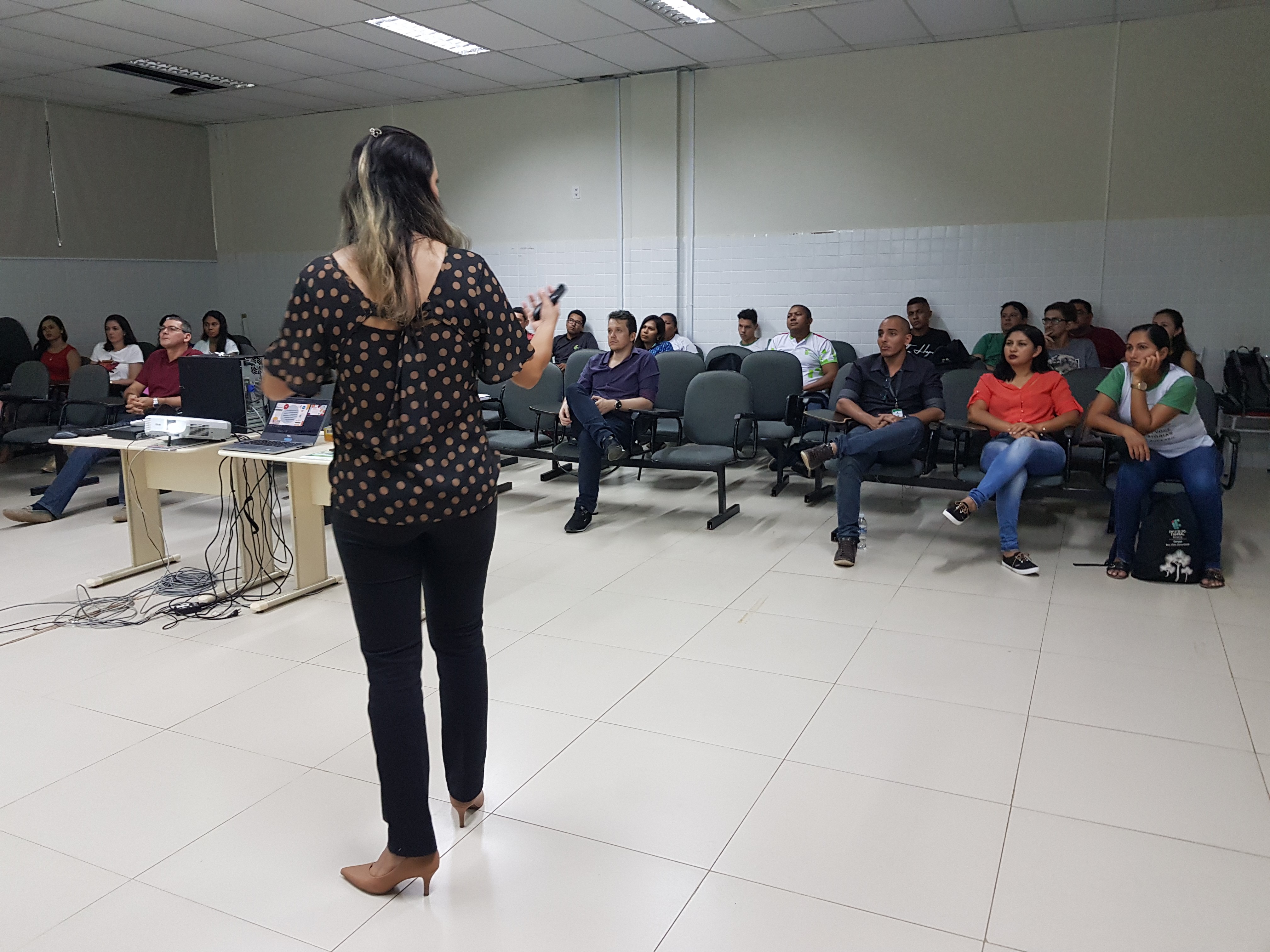 Dia do Gestor Público é comemorado no CBVZO com palestra